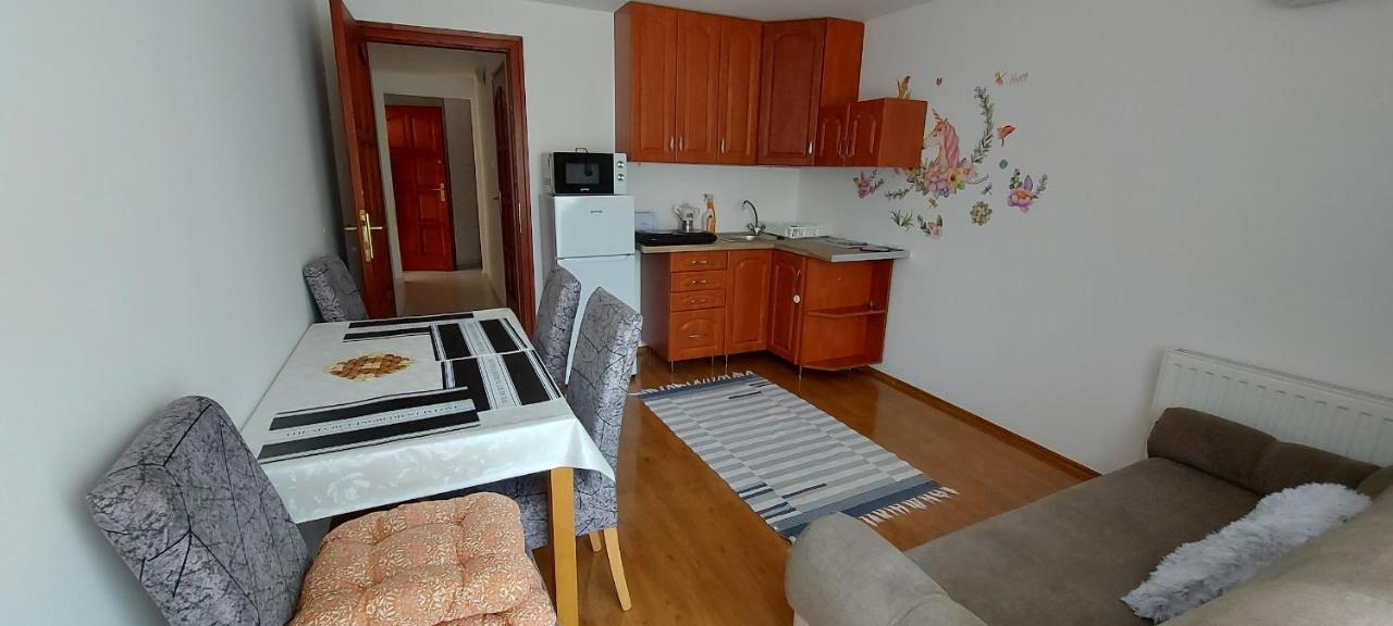 Balatoni Aranyparti Apartmanok Siófok Kültér fotó